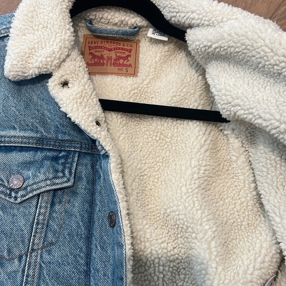 Levi’s ORIGINAL SHERPA TRUCKER JACKET size S - Picture 4 of 4
